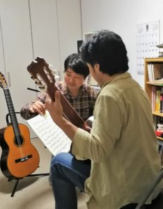 池田市・箕面市・豊中市の米阪ギター教室