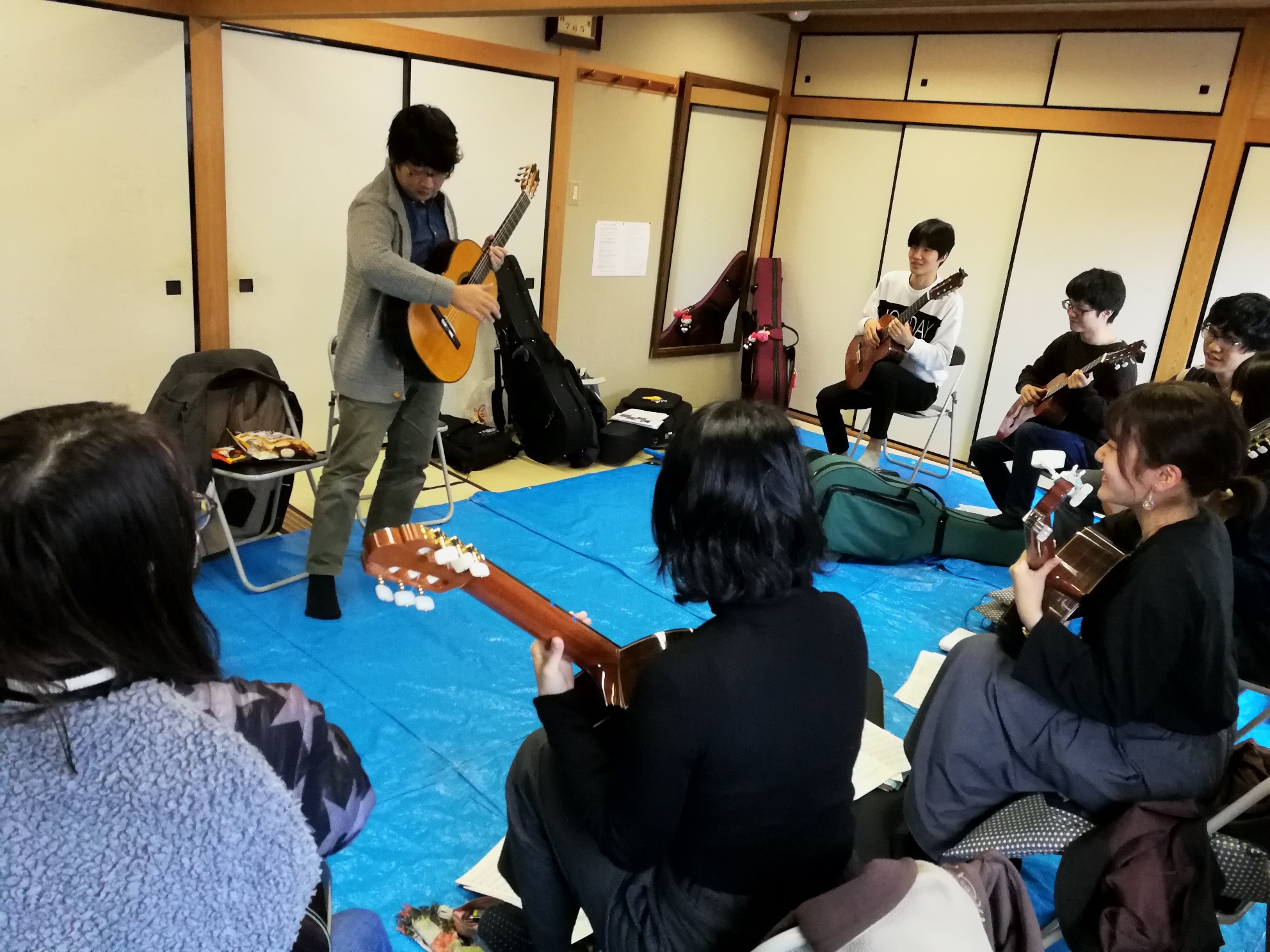 大阪大学ギタークラブ　合奏指導