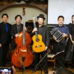タンゴ五重奏団キンテート・クルサード、星野俊路（バンドネオン）、米阪隆広（ギター）、後藤雅史（コントラバス）、松本尚子（バイオリン）、麓朝光（ピアノ）