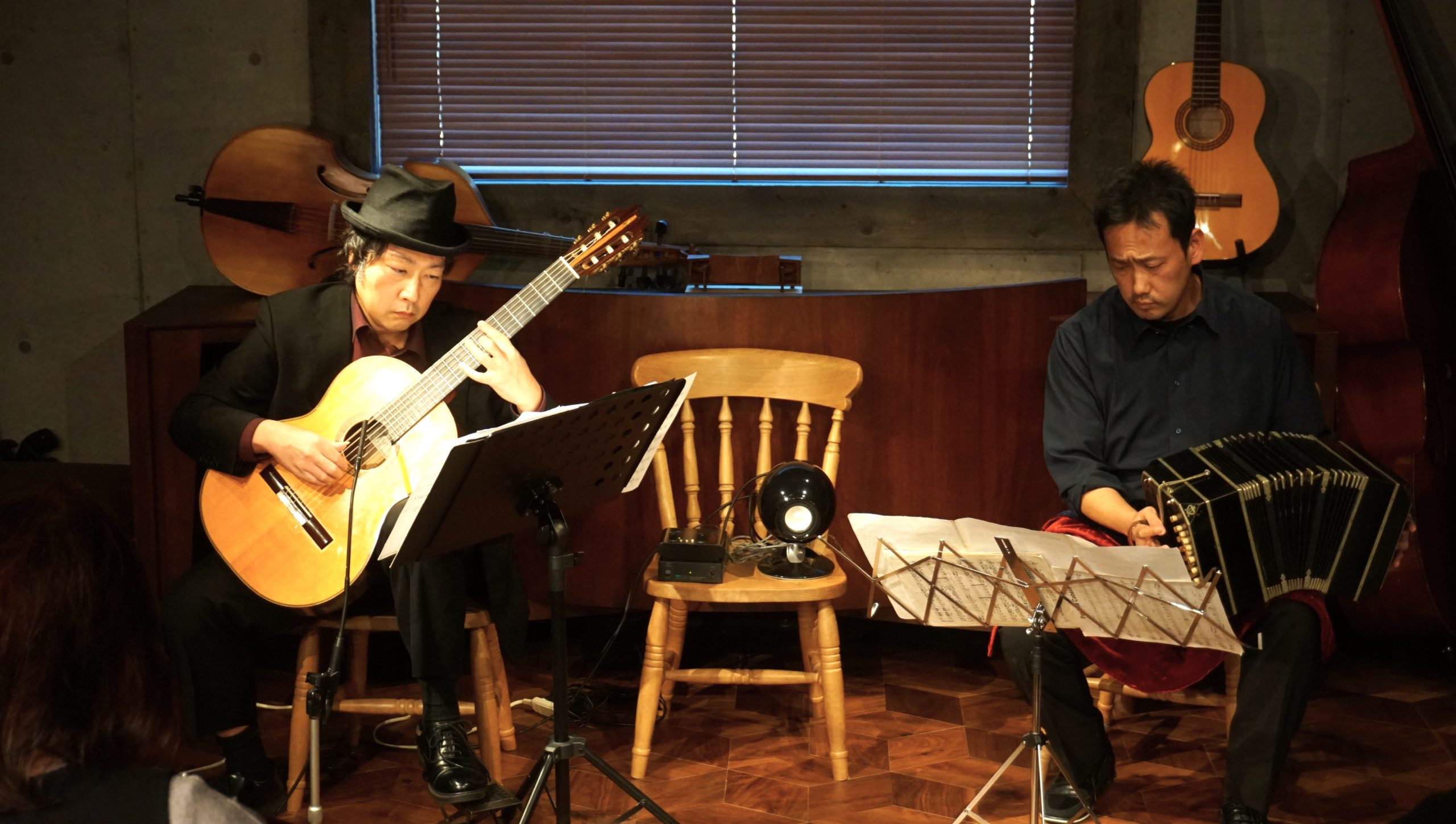 タンゴ・グレリオ （バンドネオン・星野俊路、ギター・米阪隆広）、京都北大路アイガットサロン